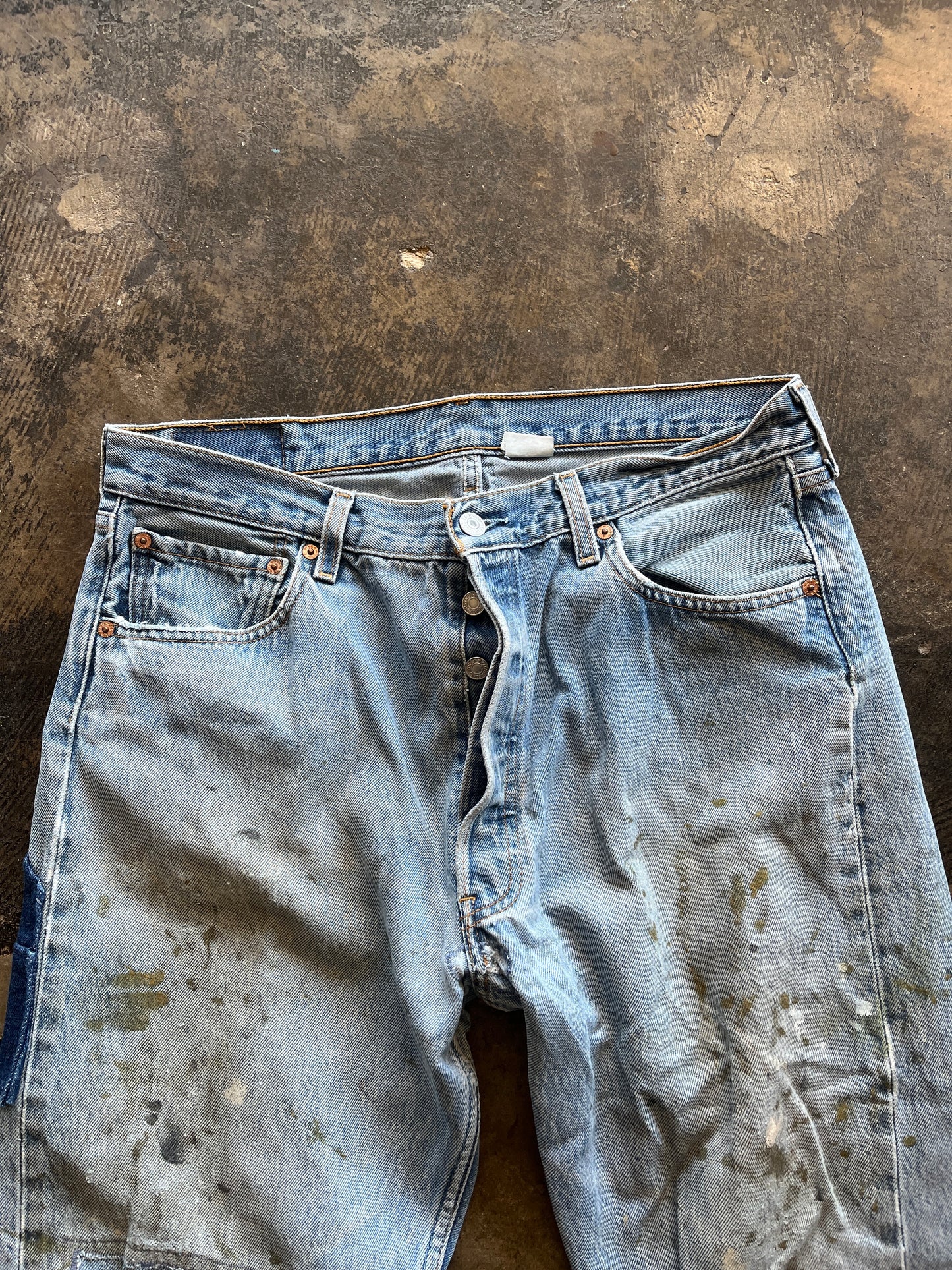 Distressed Levi 501 Jeans