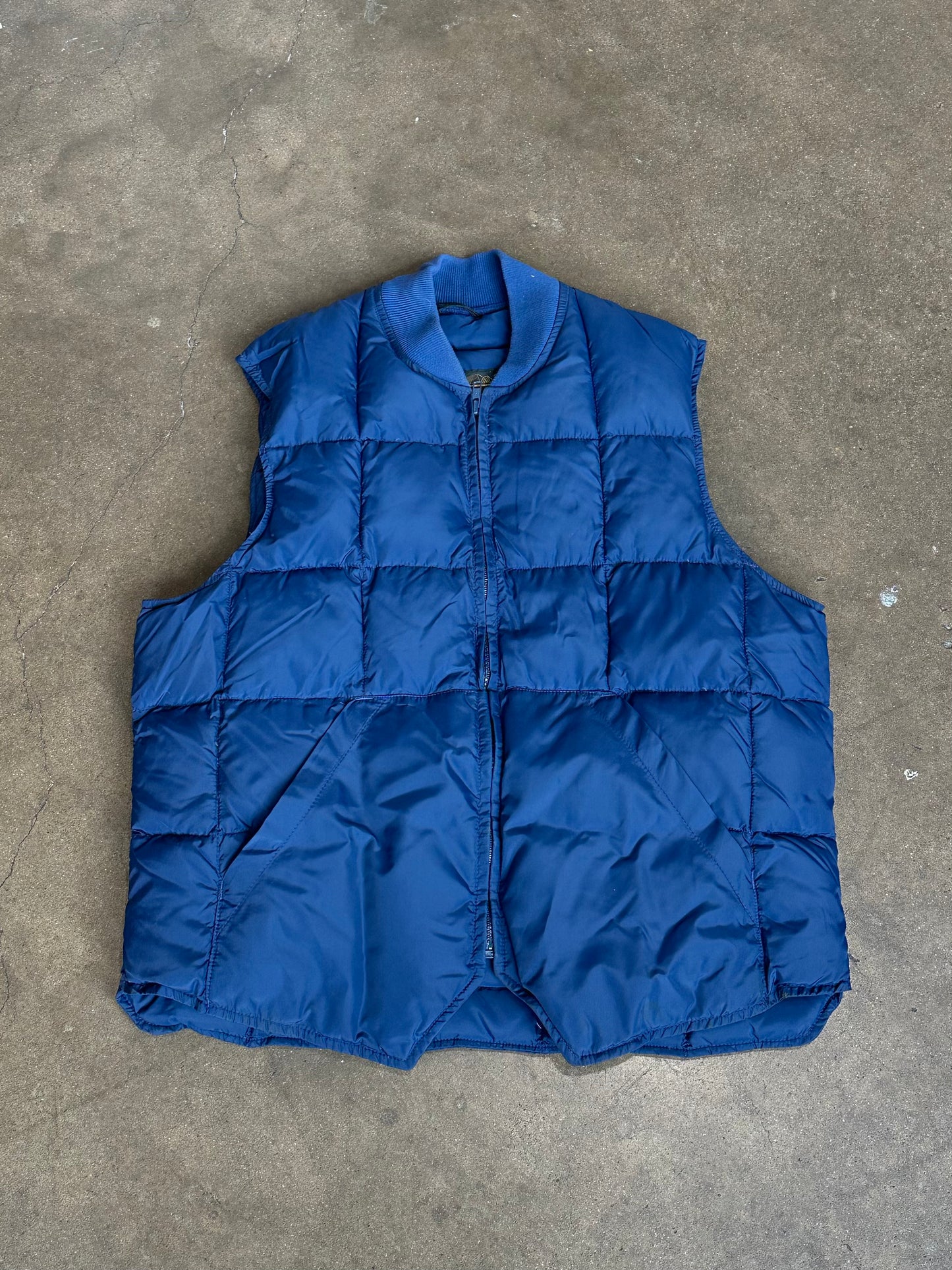 Eddie Bauer Navy Blue Puffer Vest
