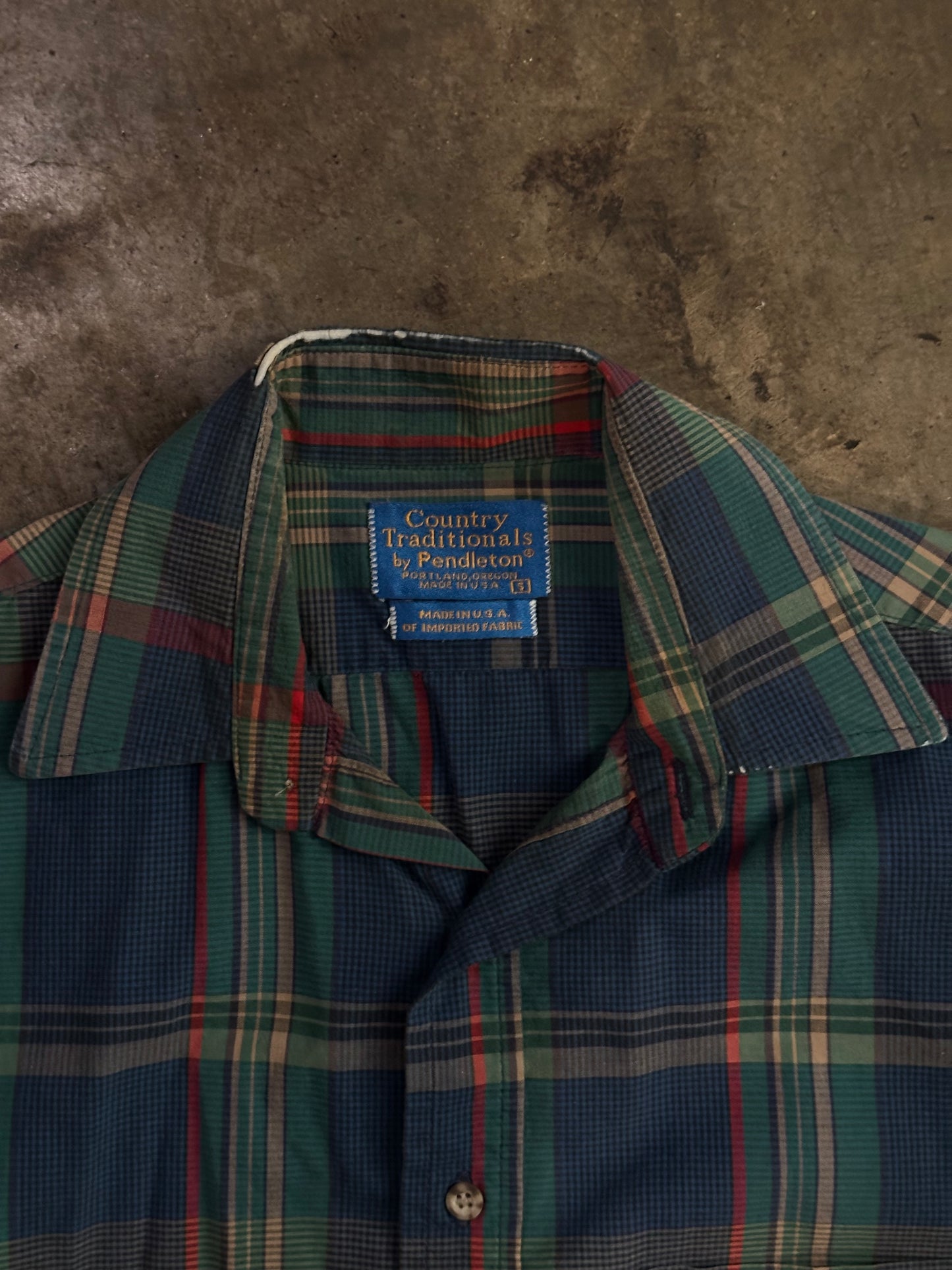 Blue Green Red Short Sleeve Button Up