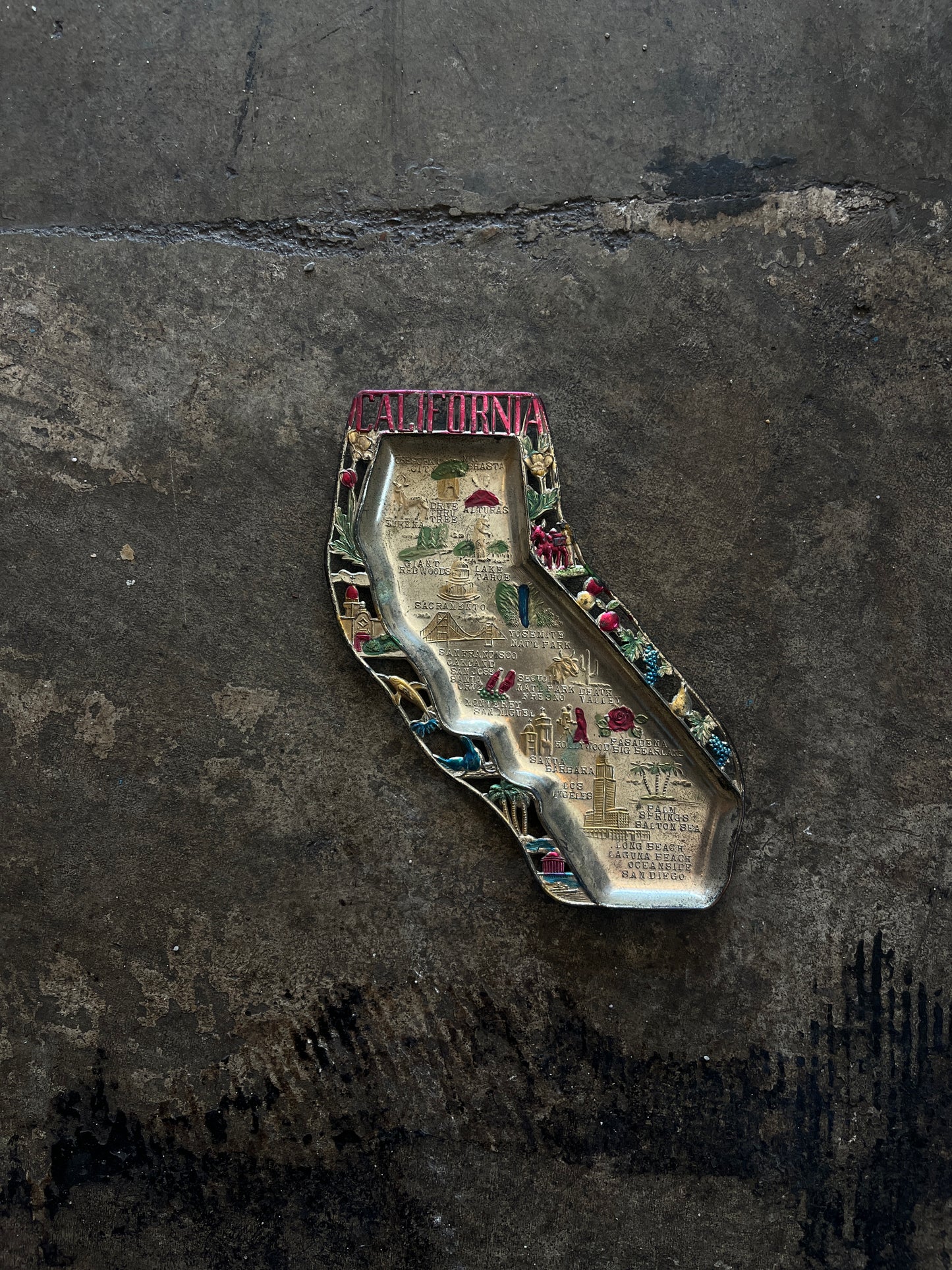 Tin California State Ashtray