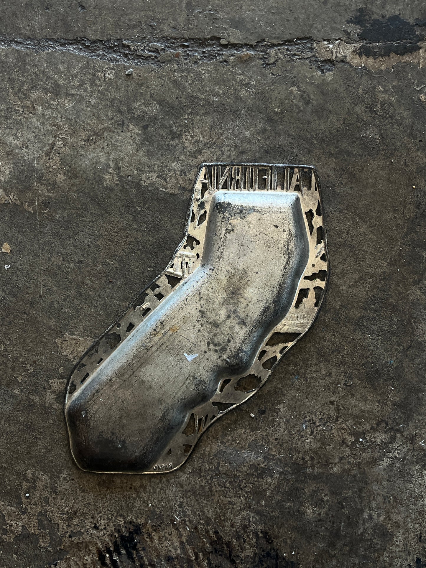 Tin California State Ashtray