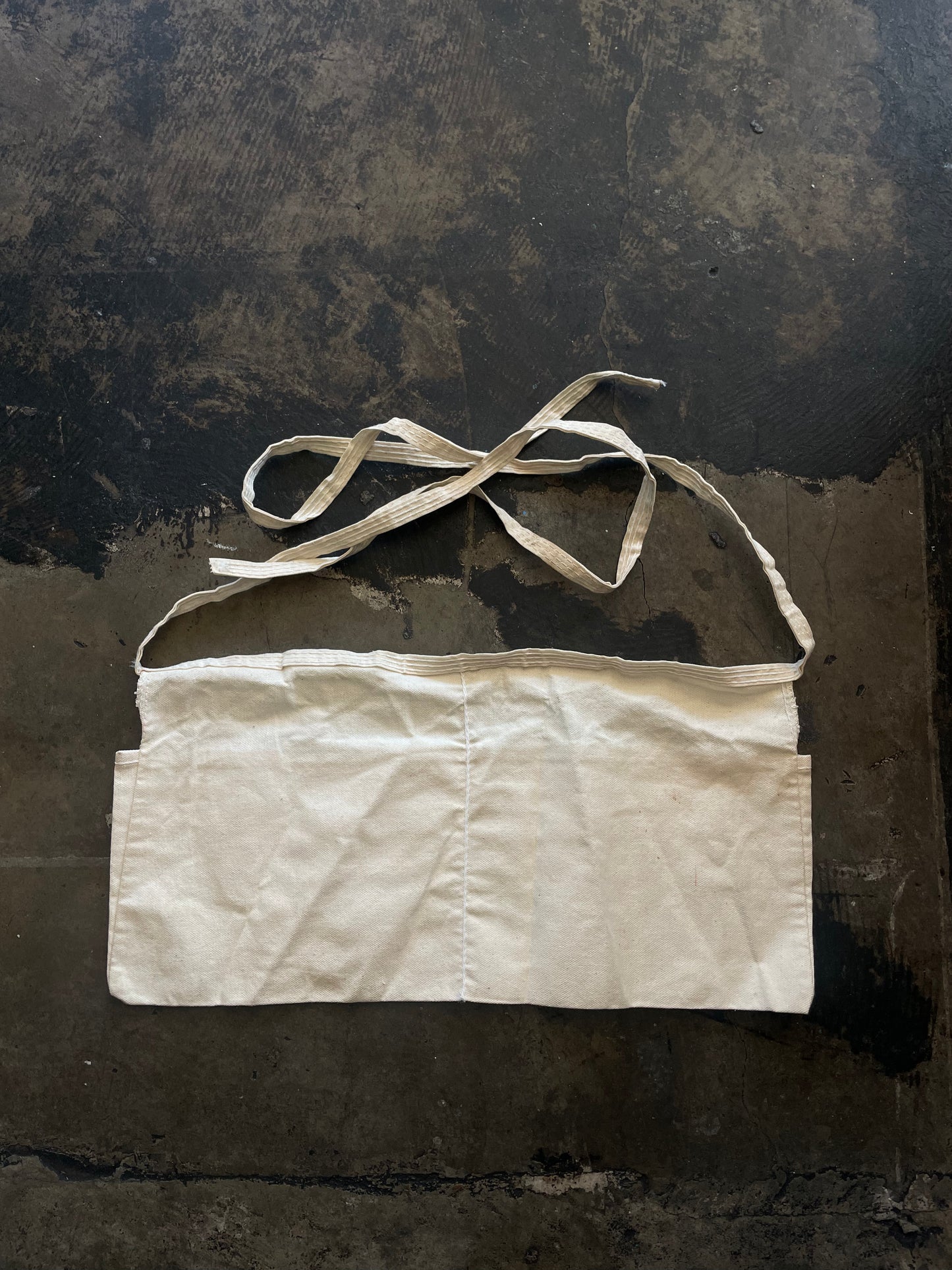 Canvas Payless Castaways Waist Apron