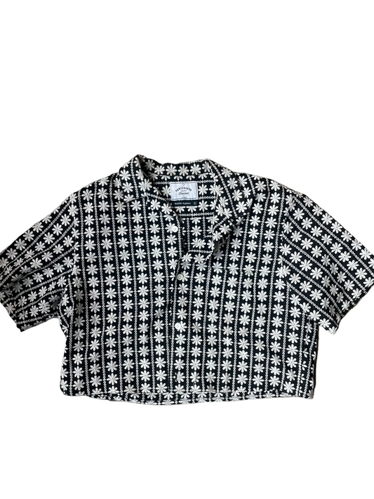 Black + White Portuguese Knowledge Floral Short Sleeve Button Front Top