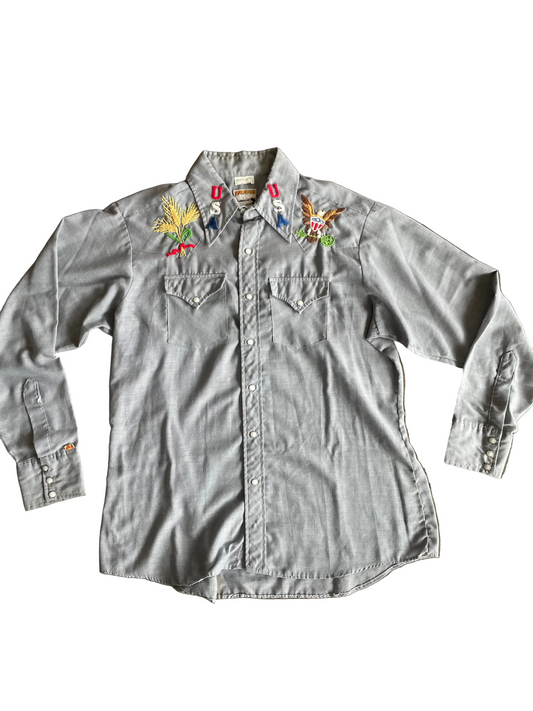 USA Embroidered Pearl Snap