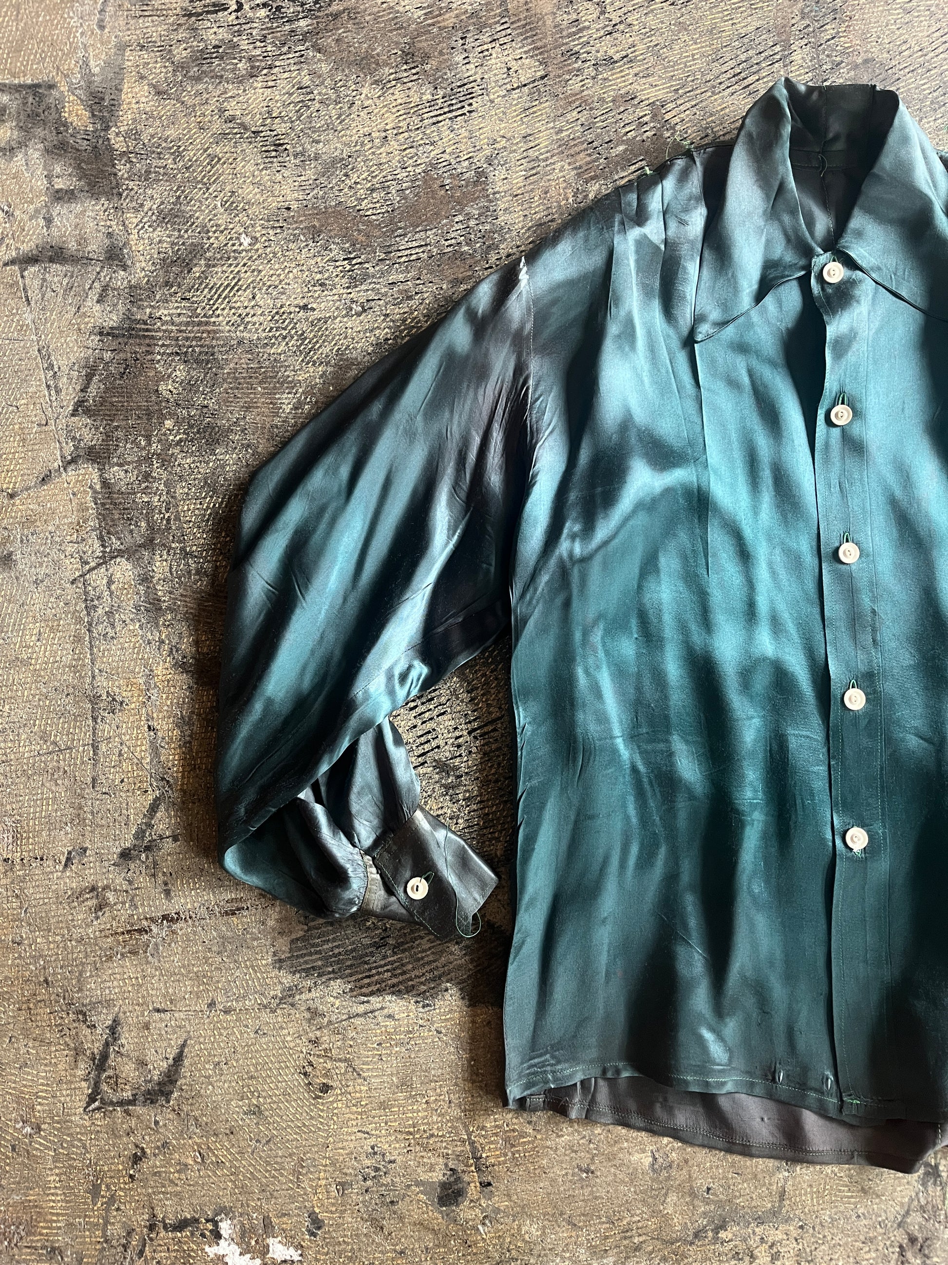 emerald green satin dress shirt Satin-Silk Emerald Green Classic Fit Charmeuse Silk Shirt