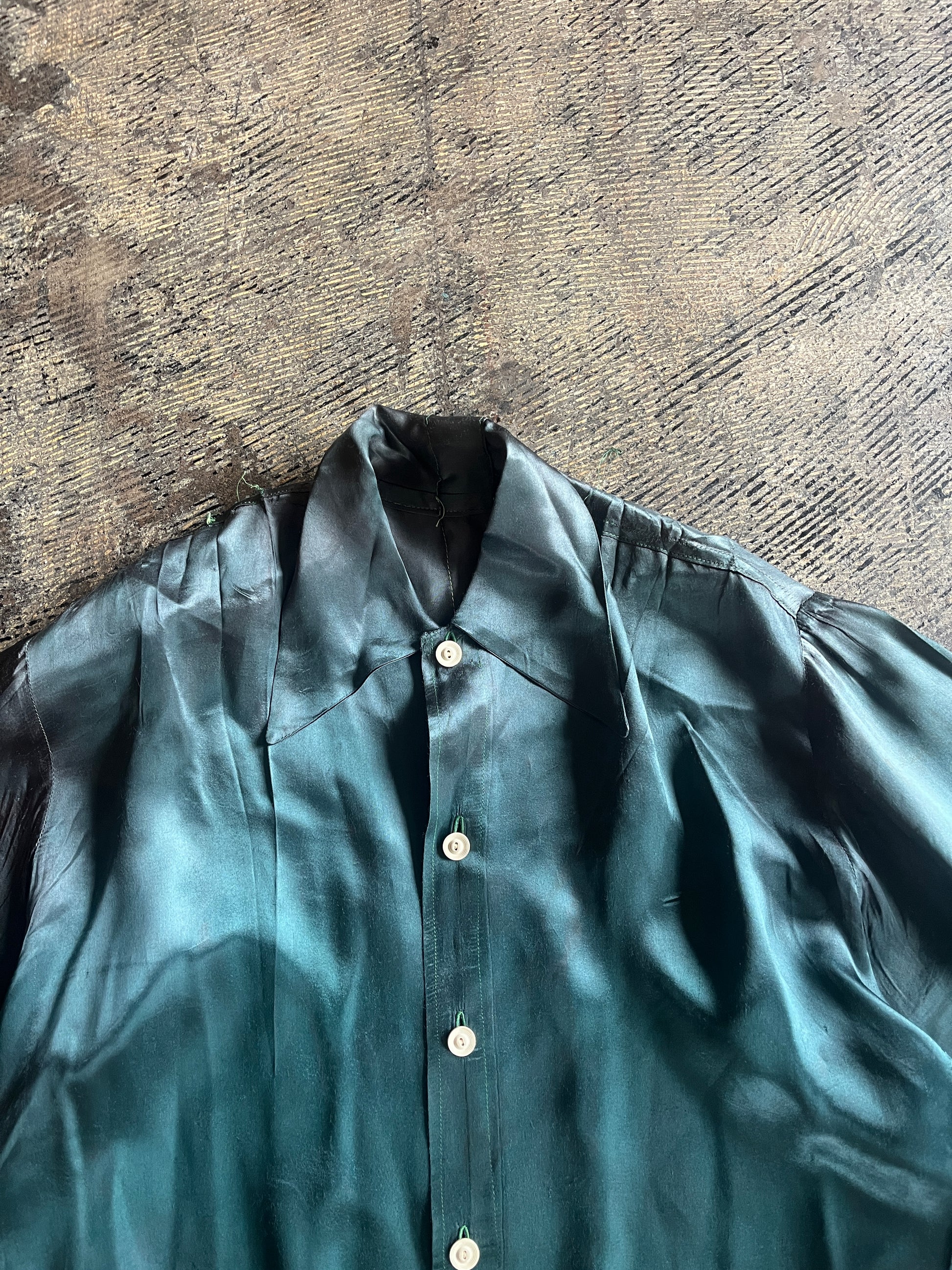 emerald green satin dress shirt Satin-Silk Emerald Green Classic Fit Charmeuse Silk Shirt