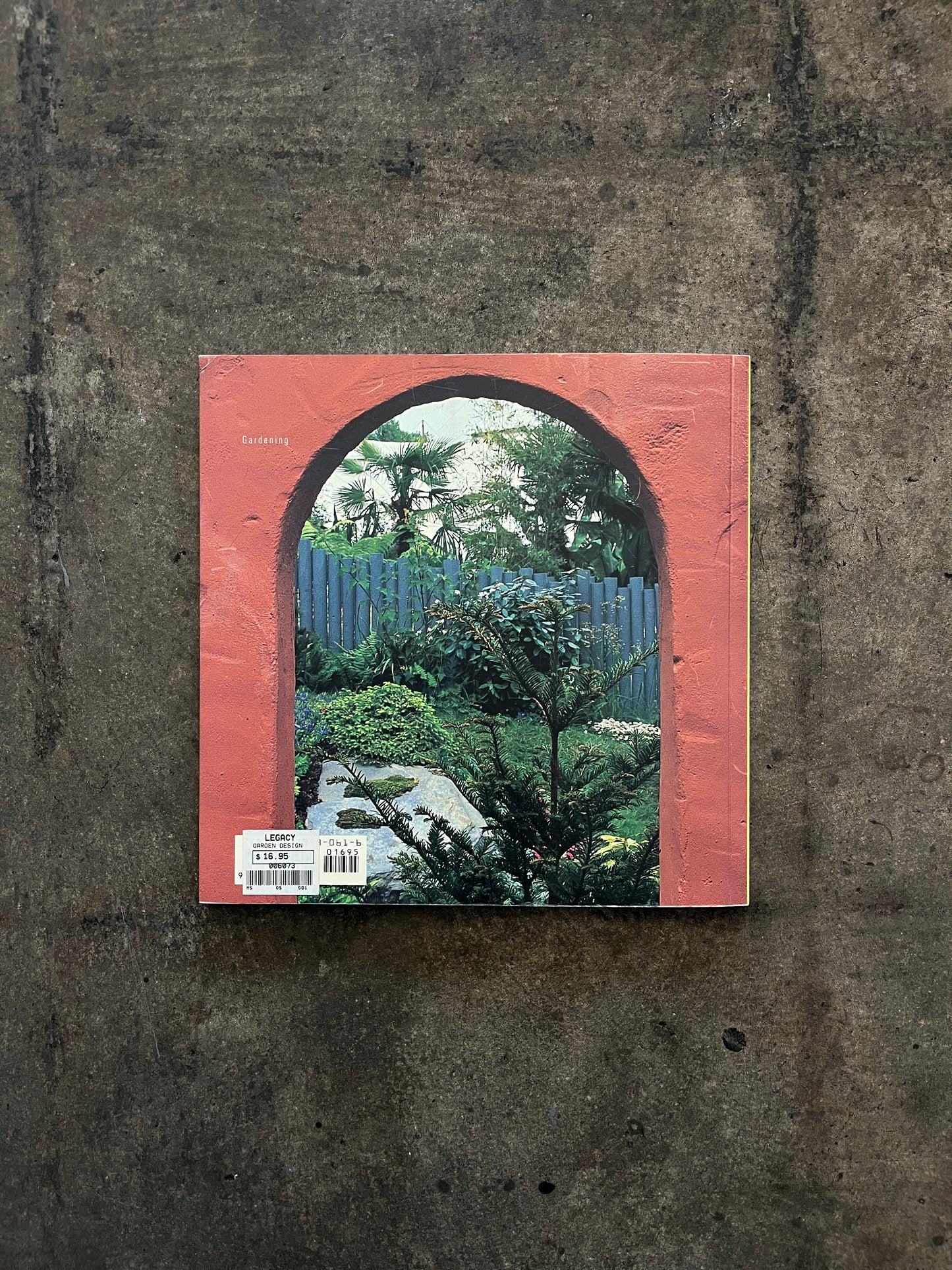 "Soma Basics Garden Design" Book
