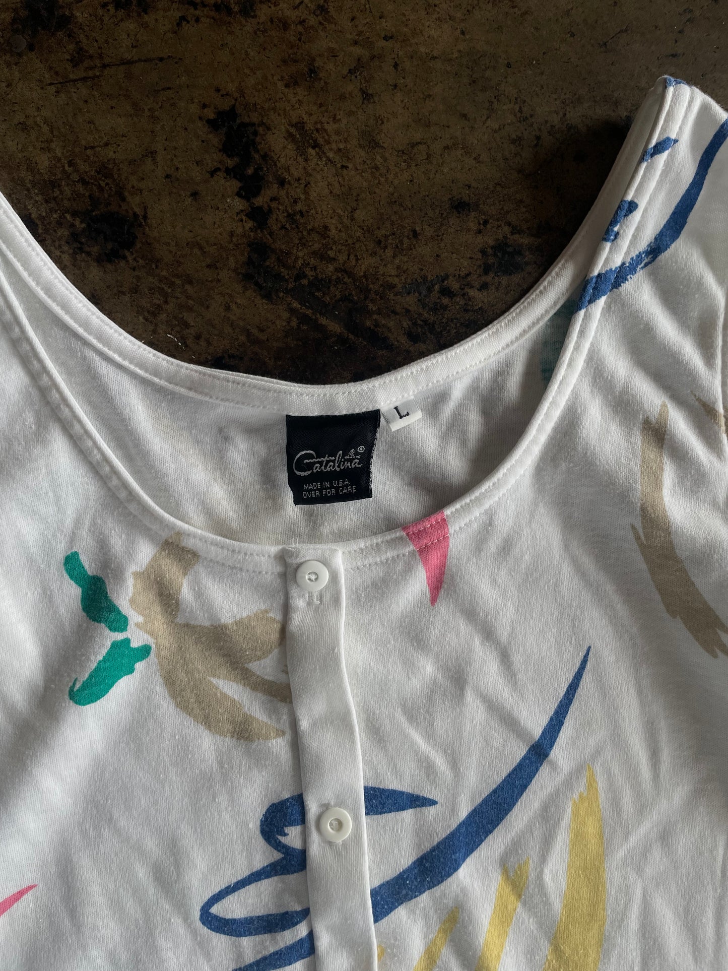 Abstract Button Front Tank