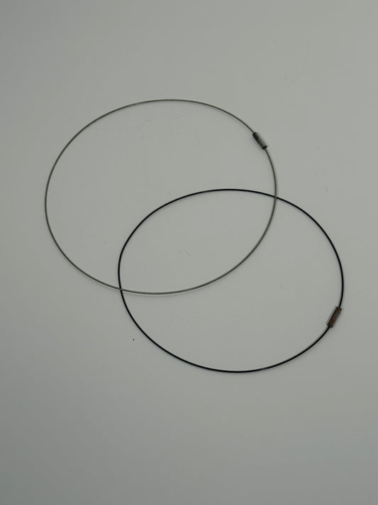 Magnetic Wire Necklace