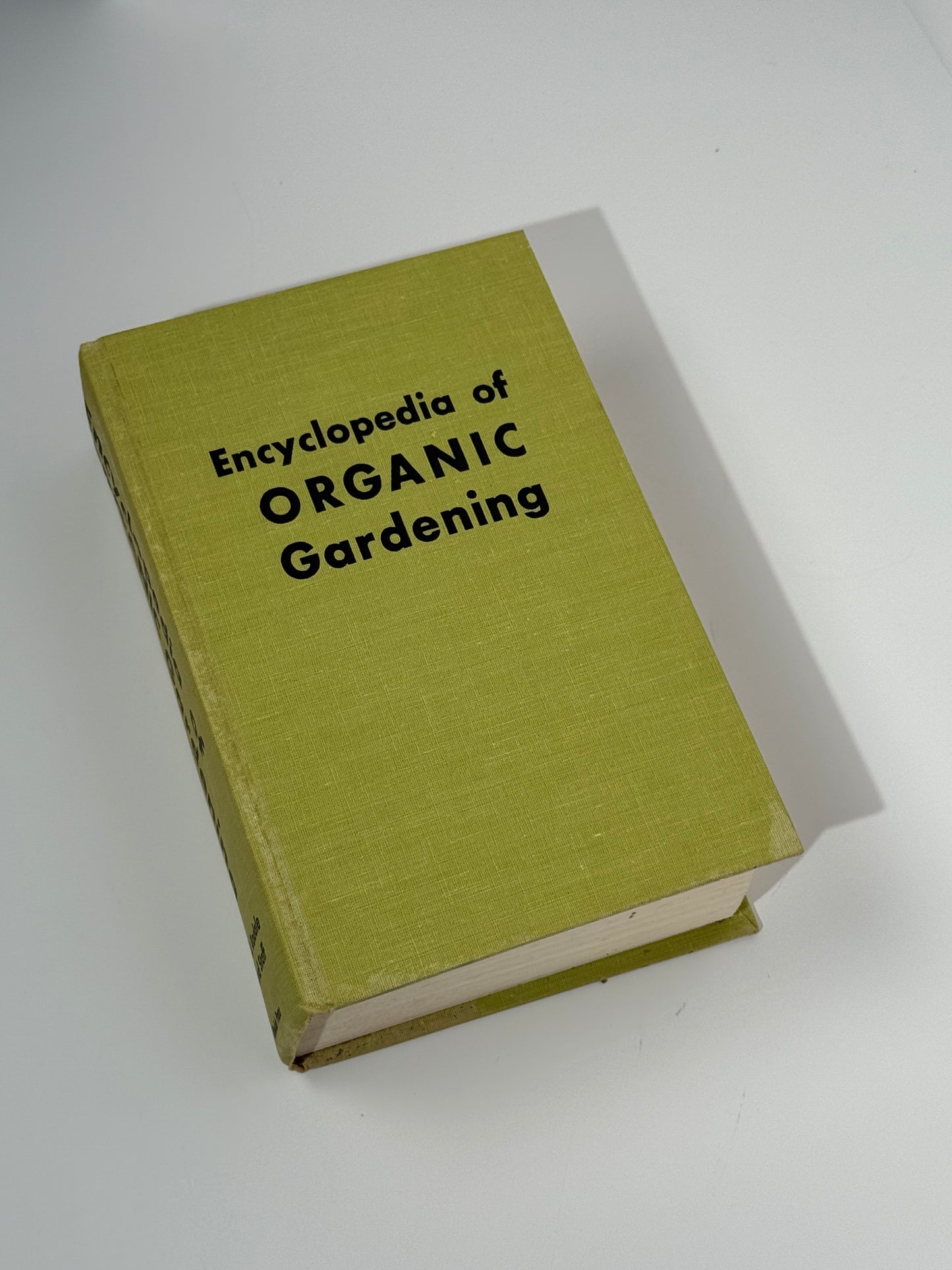 Encyclopedia of Organic Gardening