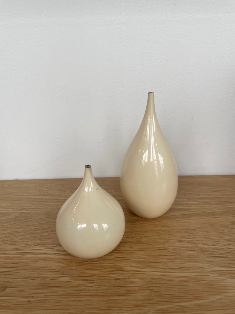 Set of 2 Cream Japanese Salt & Pepper Shakers