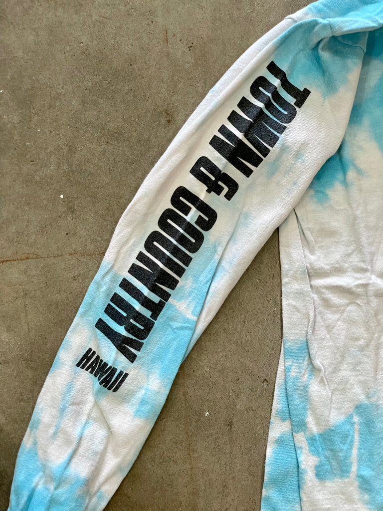 Vintage Town & Country Surf Designs Long Sleeve