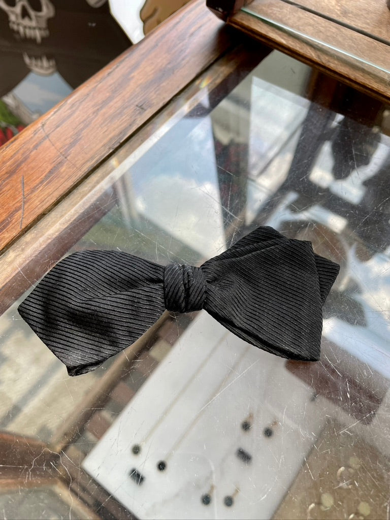 Vintage Black Hair Clip