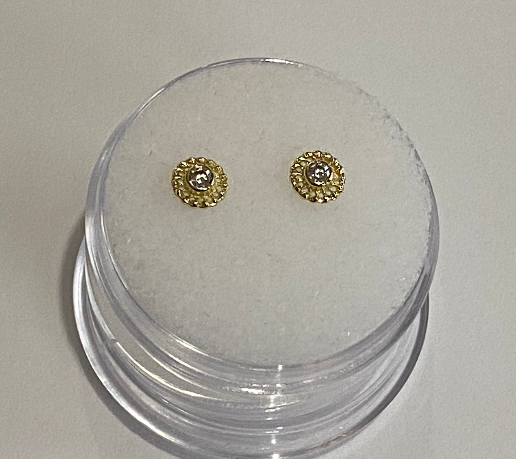 Anatometal YG Virtue 2mm CZ Threadless Ends