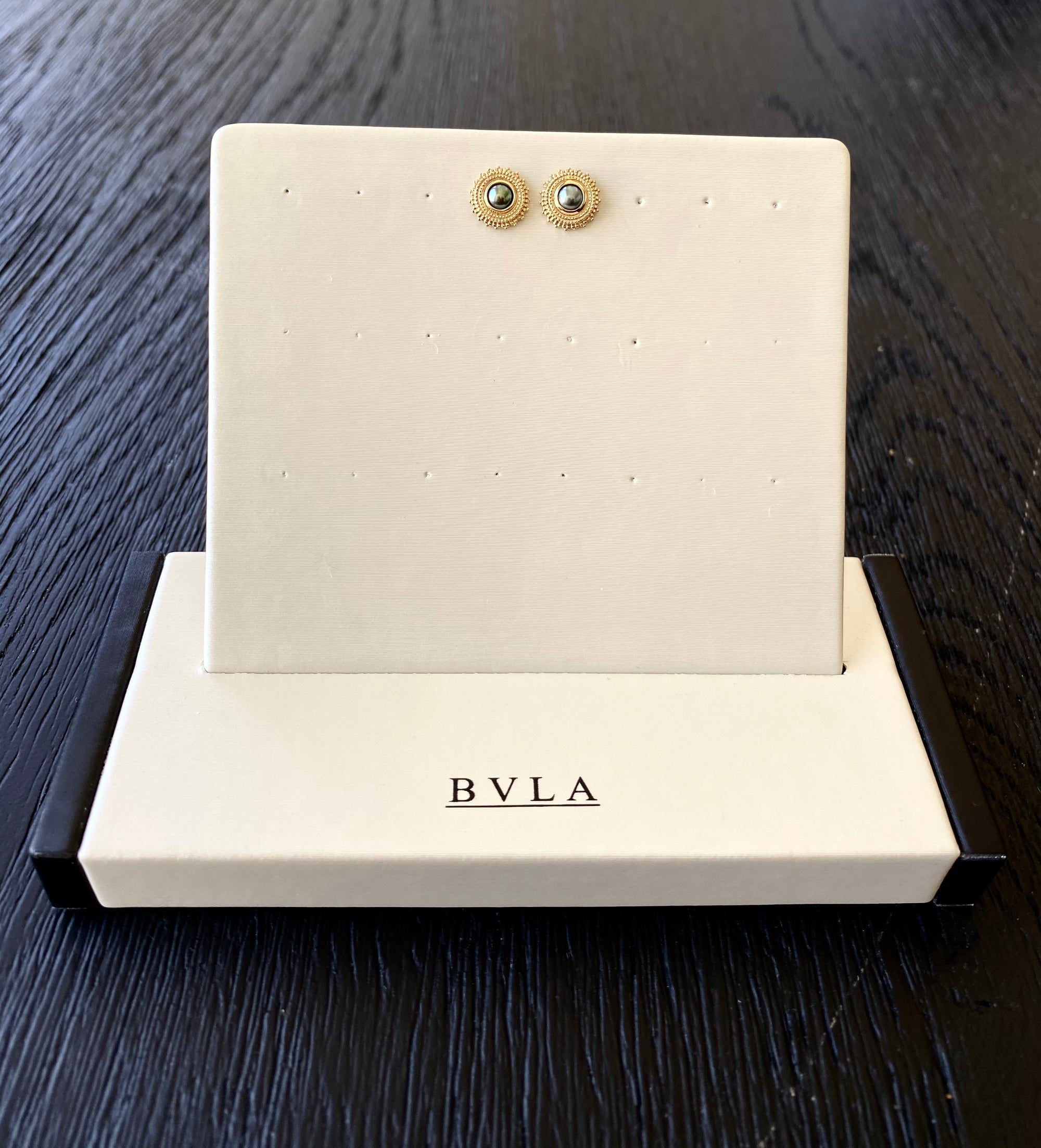 BVLA 9mm Round Afghan With Black Akoya Pearl
