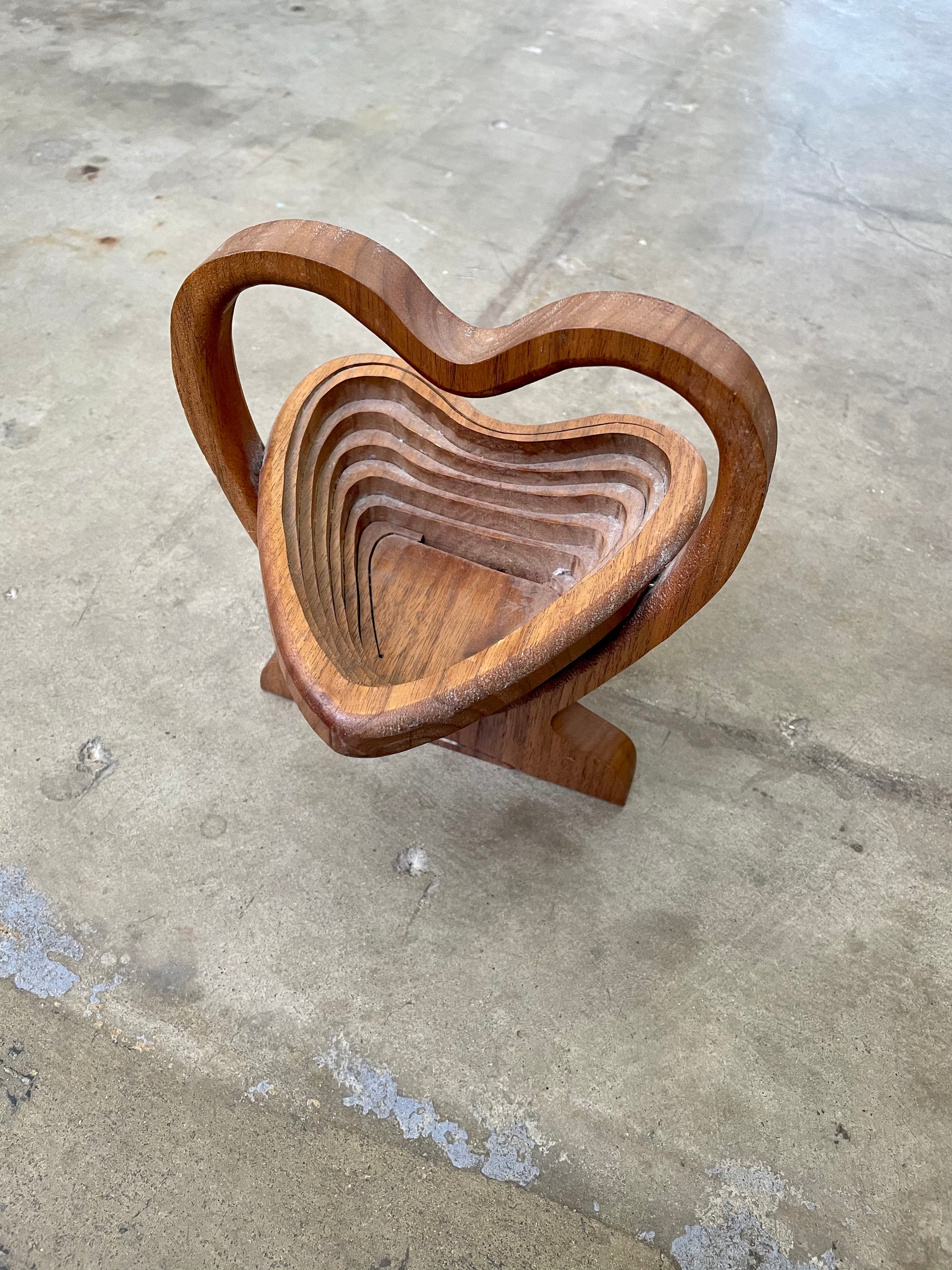 Wooden Collapsible Heart Shaped Basket