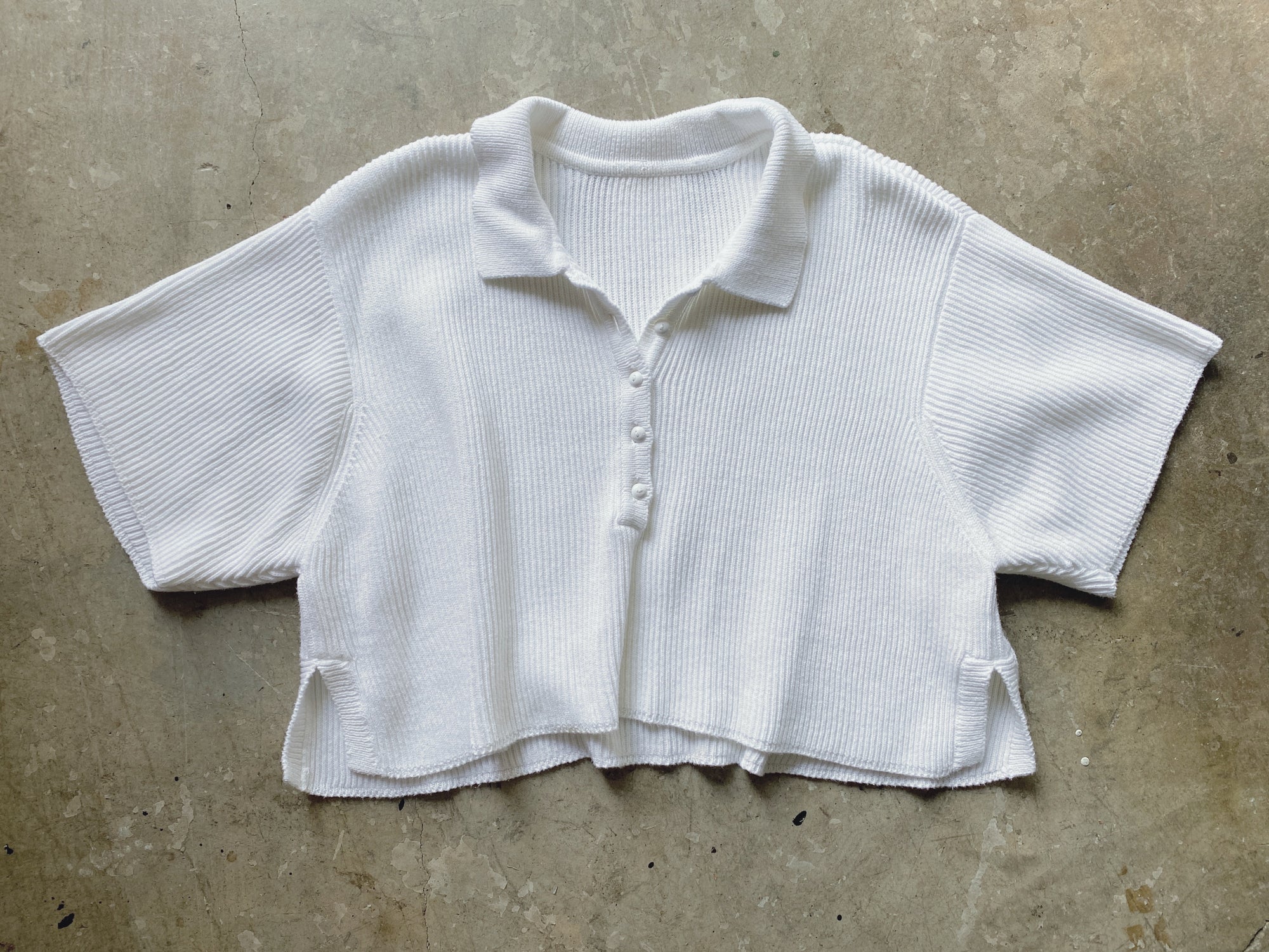 White Ribbed Knit Cropped Polo