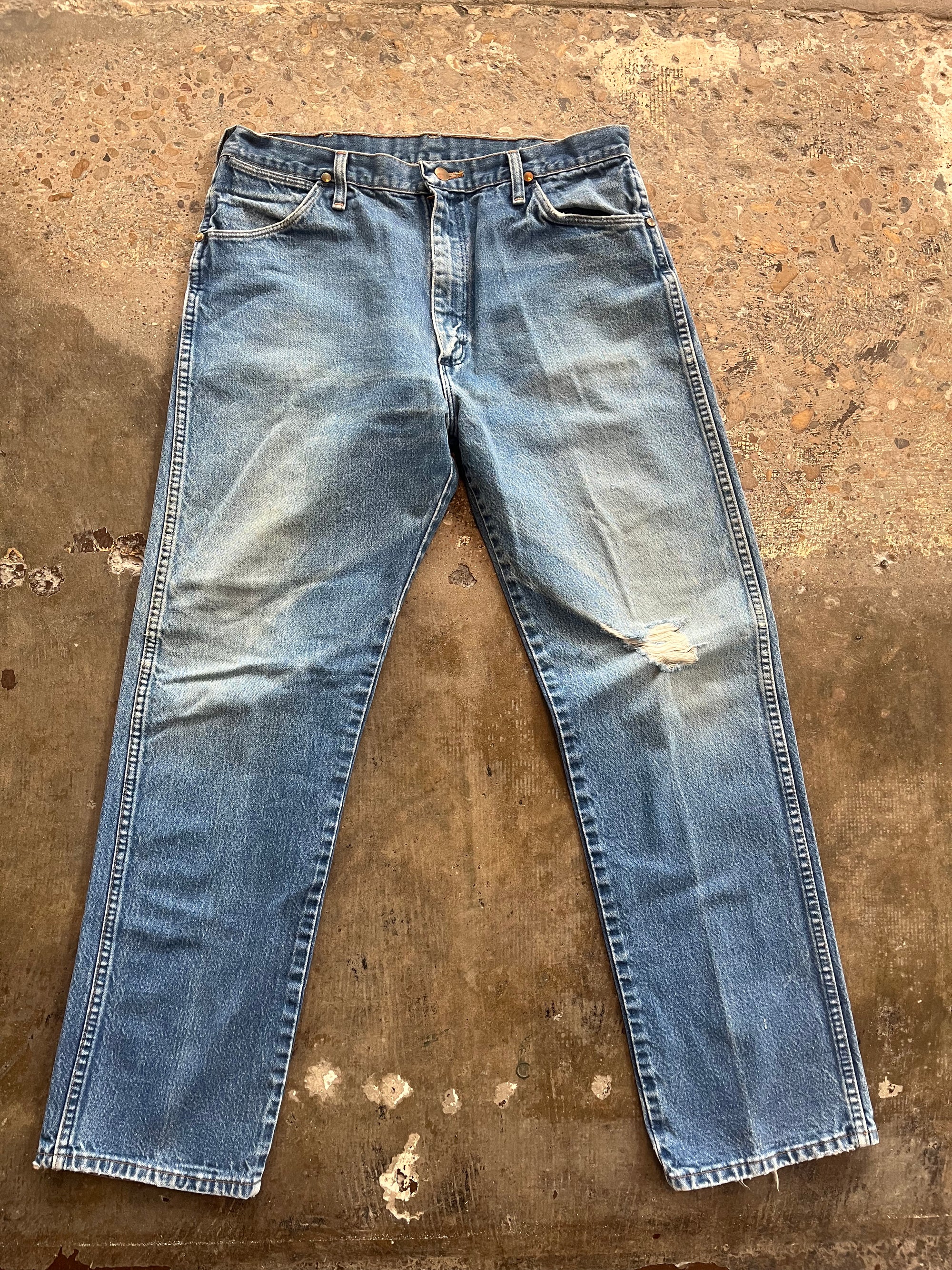 90s Distressed Wrangler Jeans