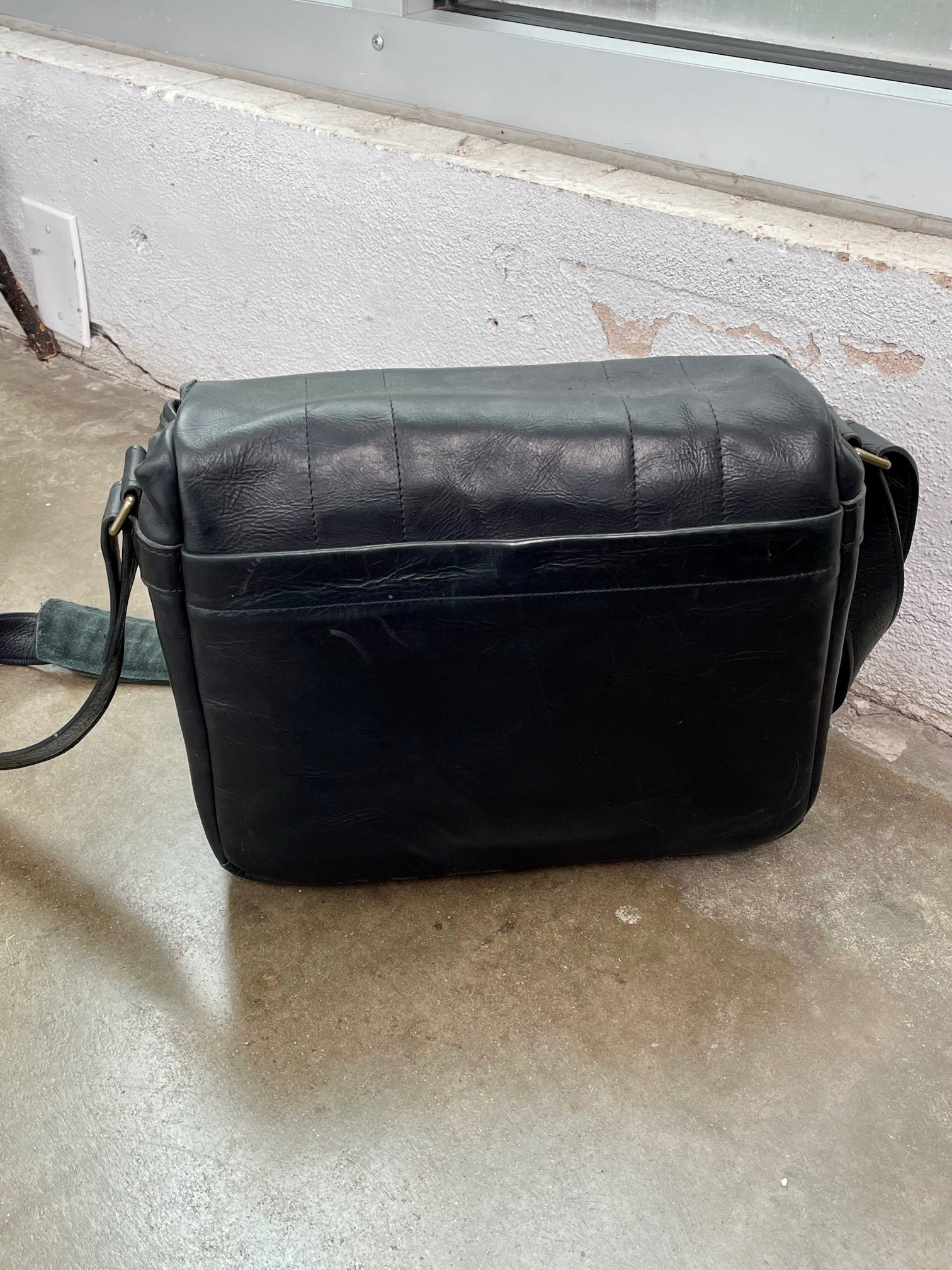 ONA Messenger Bag