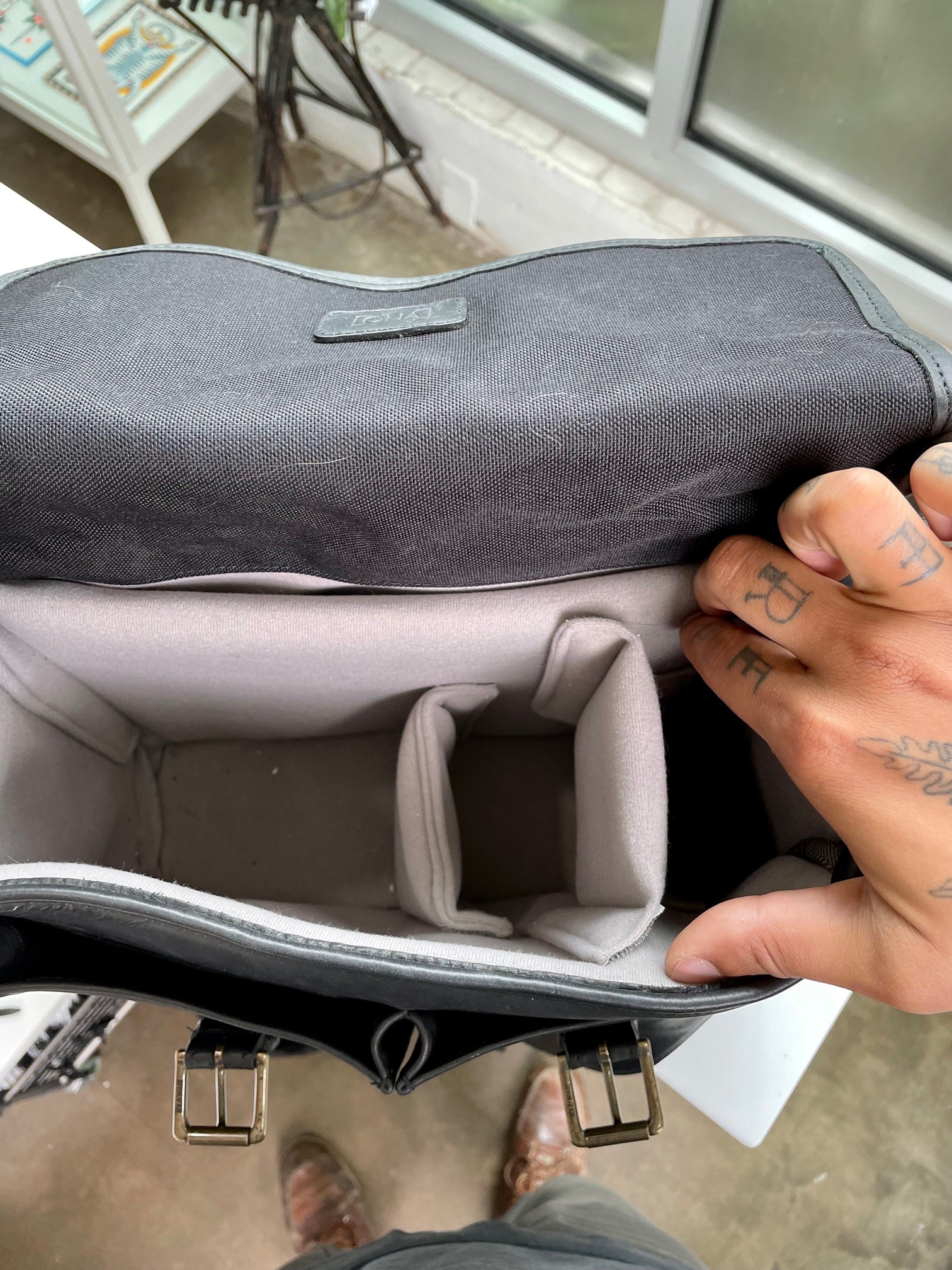 ONA Messenger Bag