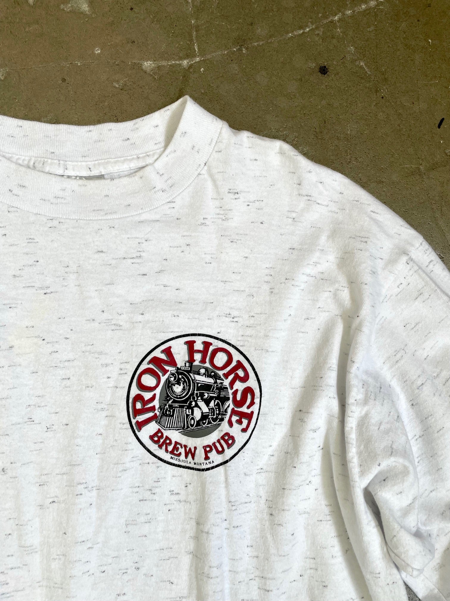 Vintage "Iron Horse Brew Pub" Long Sleeve Graphic Tee