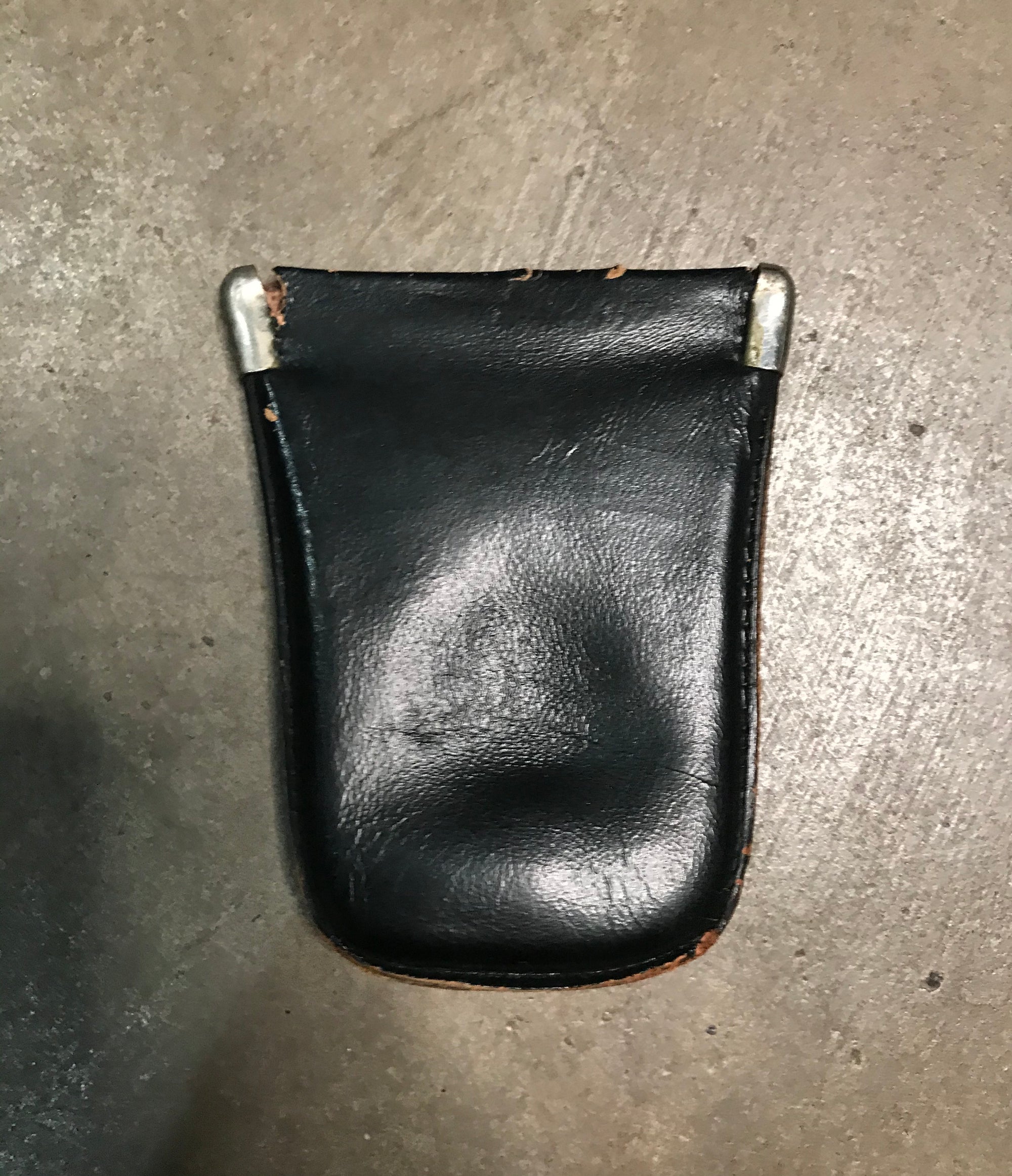 Tennessee Squire Black Leather Change Holder