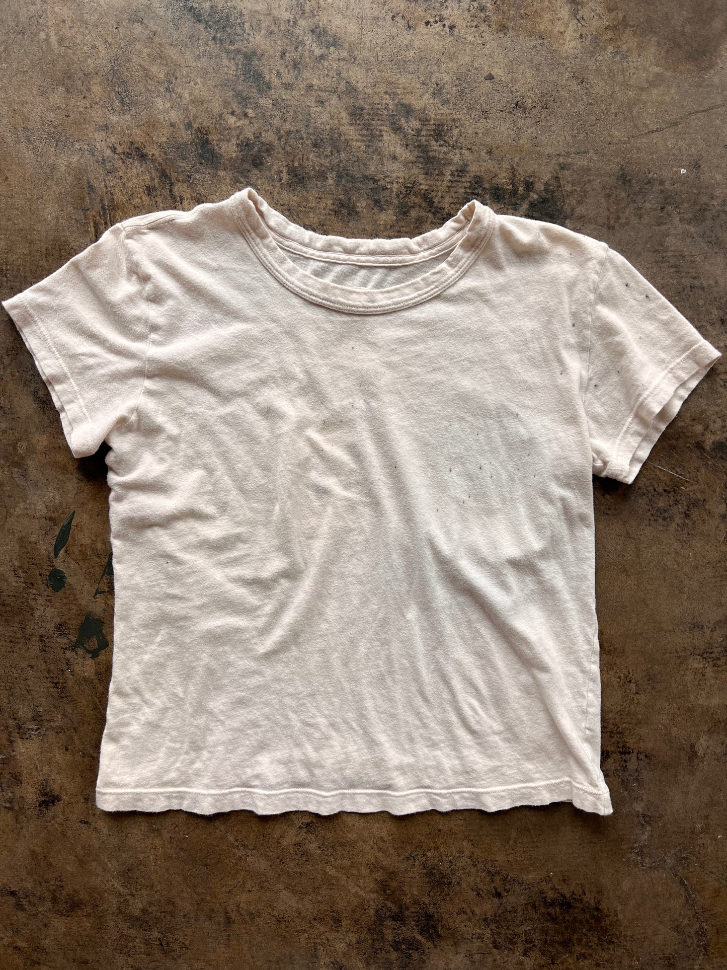 Creme Tee