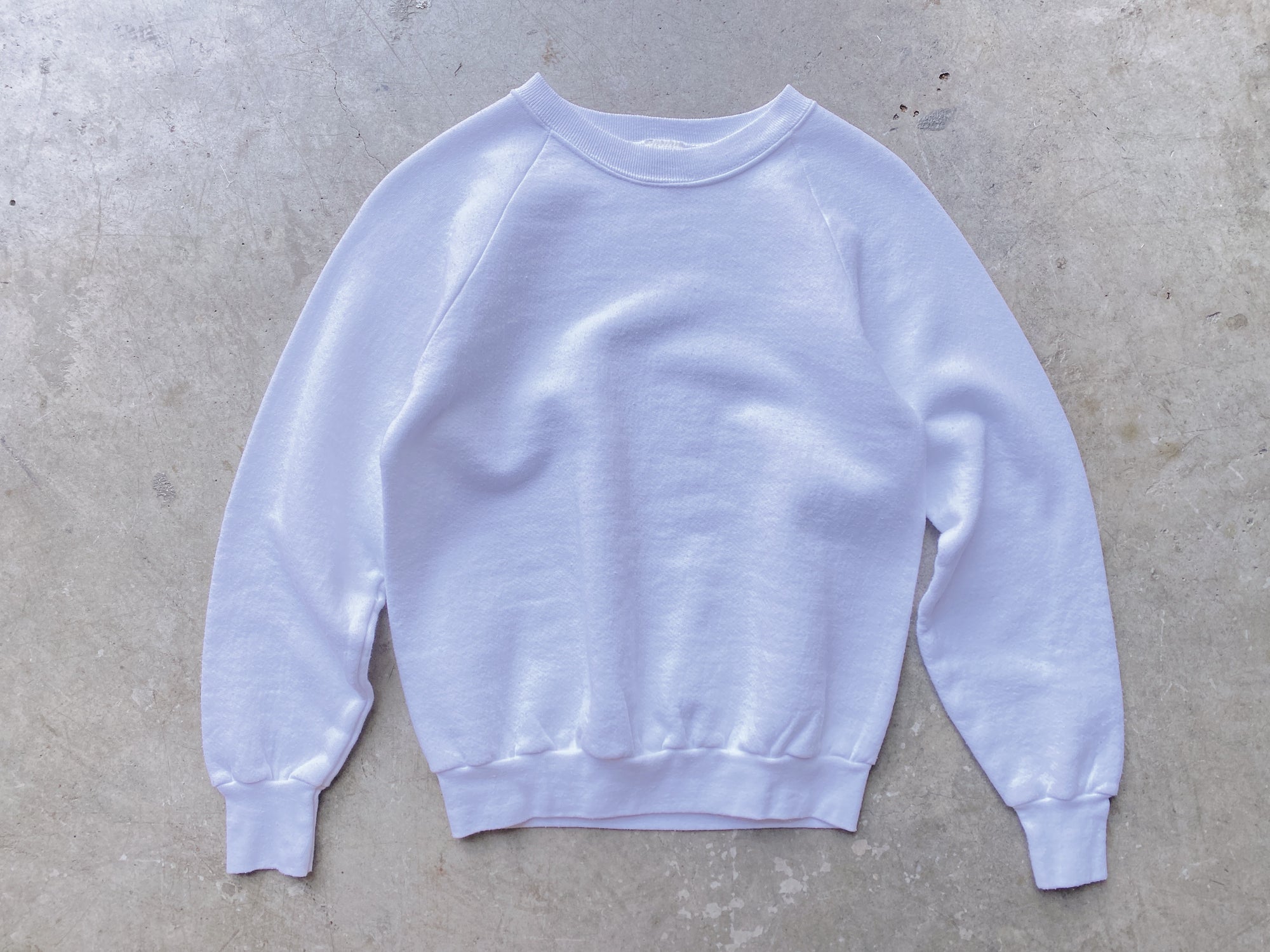 Vintage White Fruit of the Loom Raglan