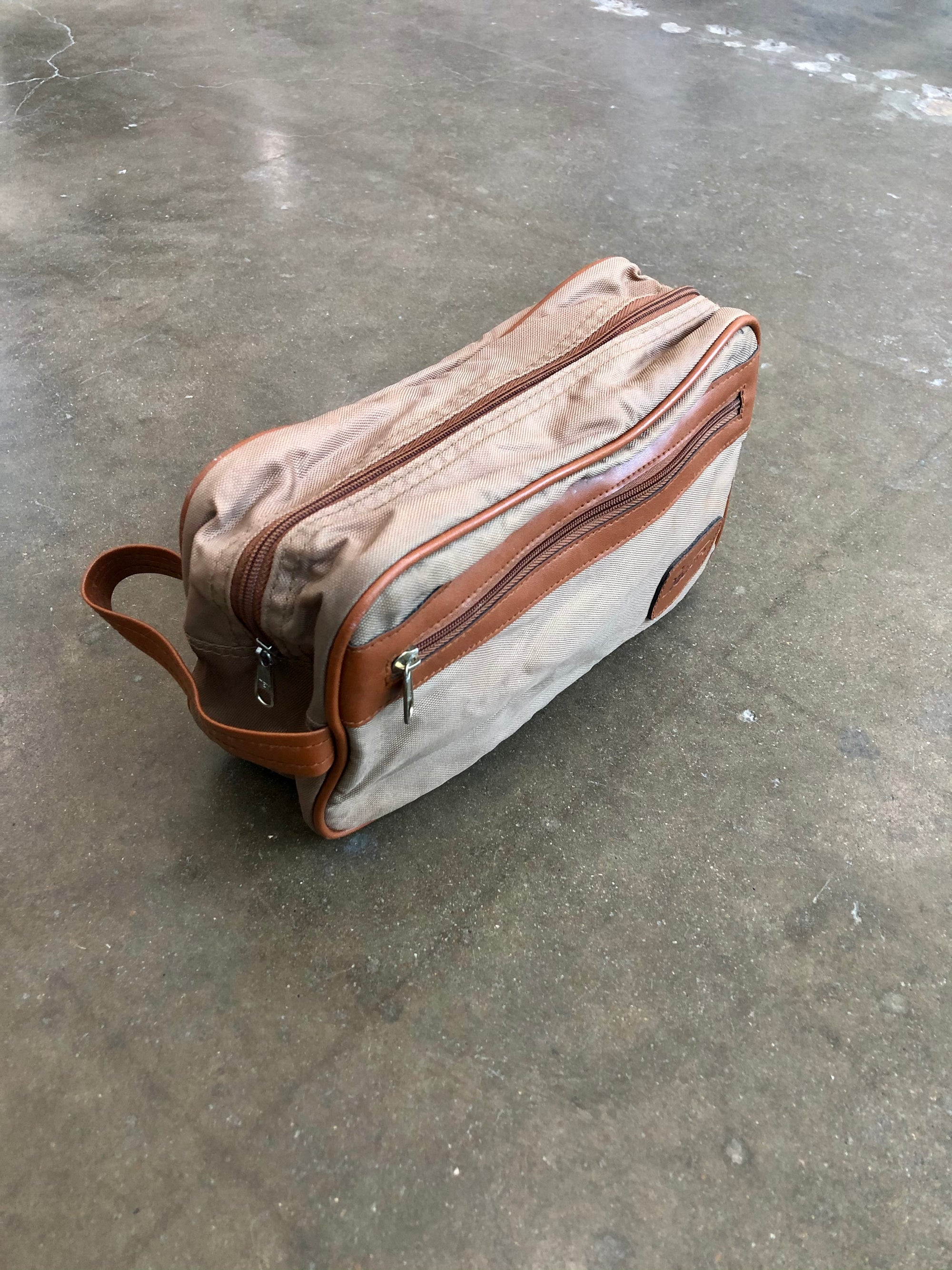 Vintage Stetson Brown Canvas & Leather Dopp Kit