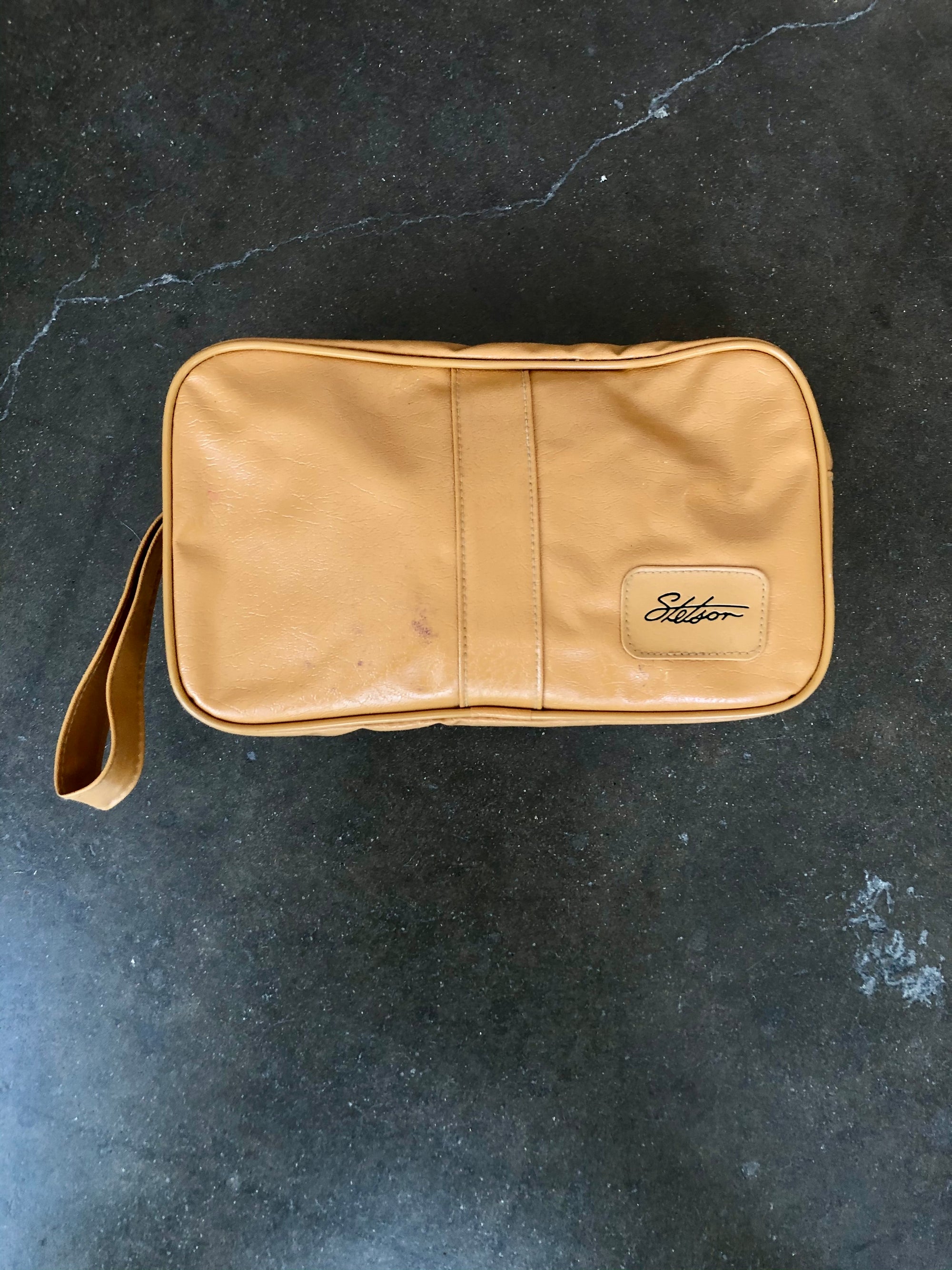 Vintage Stetson Leather Dopp Kit