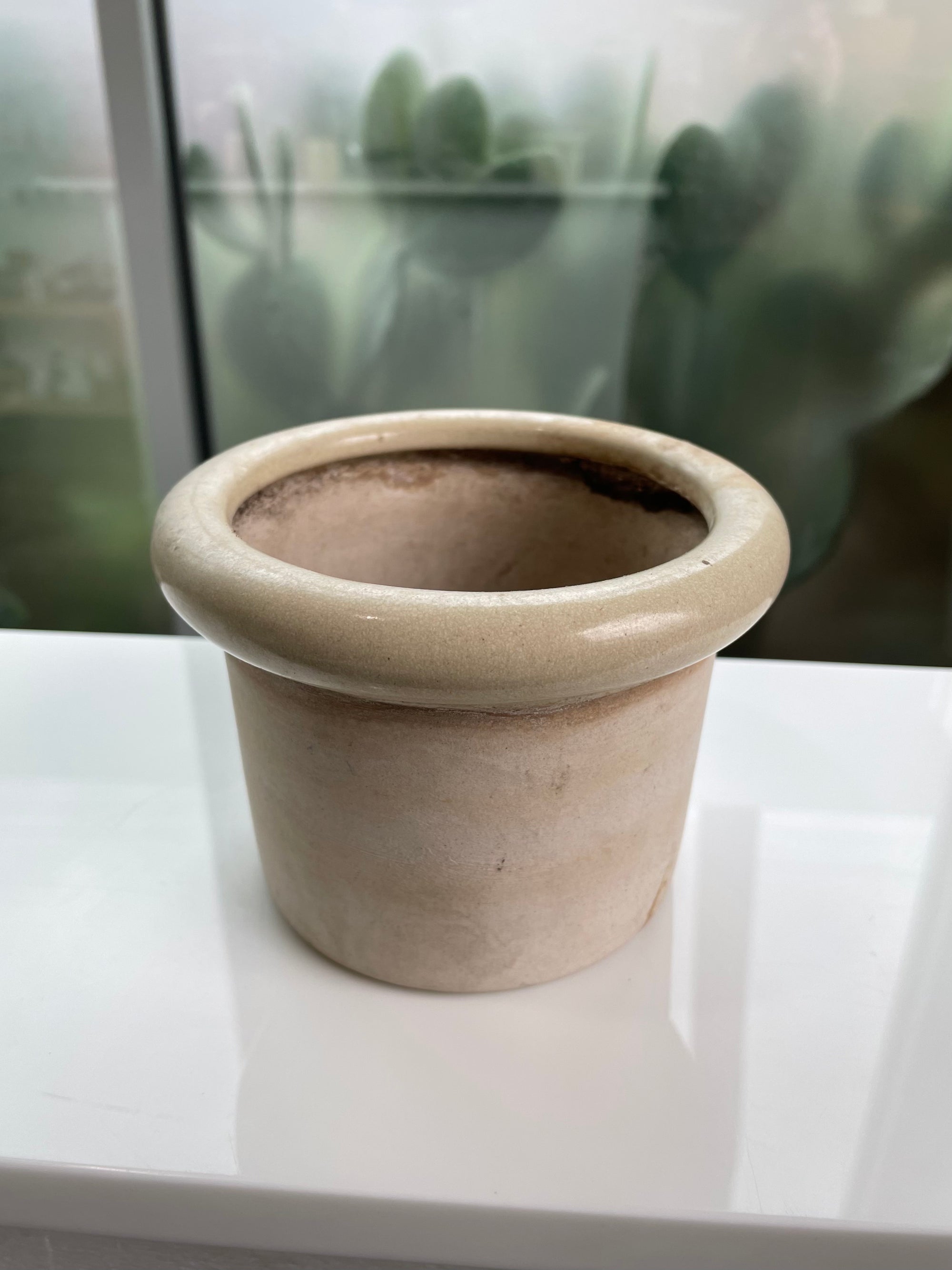 Vintage 3.5in Cream Ceramic Planter