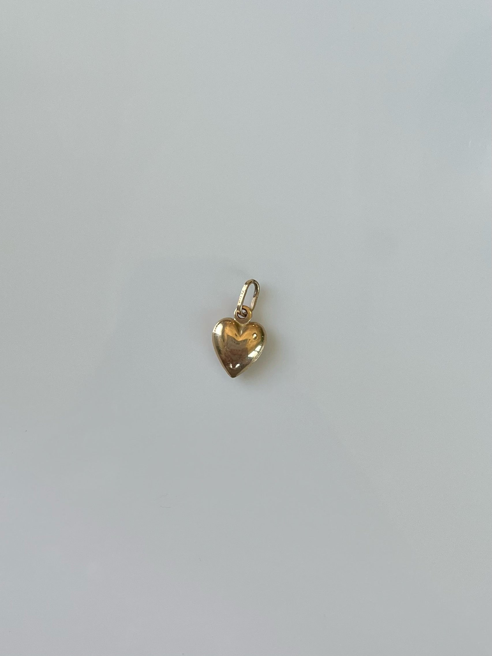 Vintage 18k Gold Heart Charm