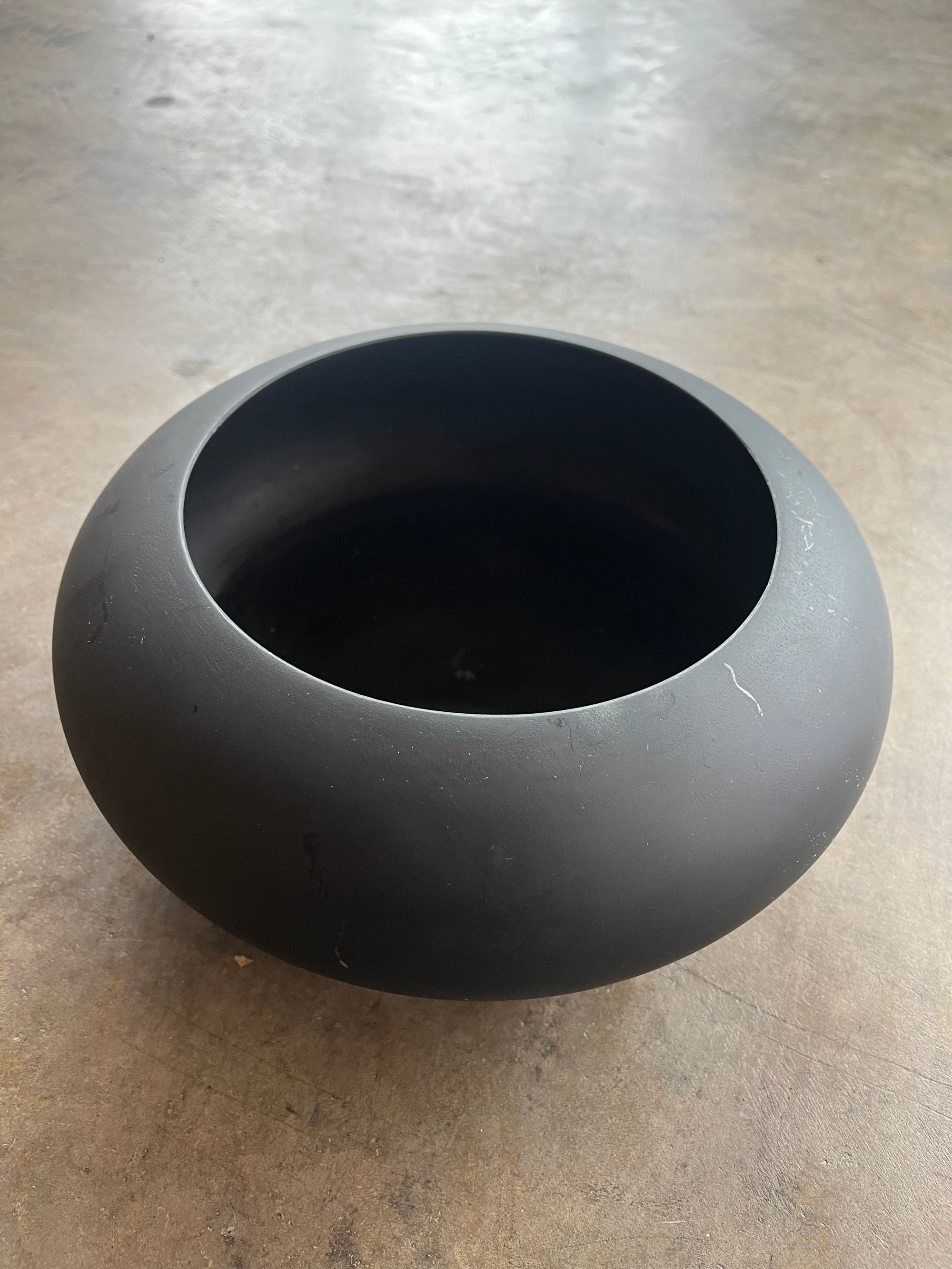 Modern Wide Black Bowl