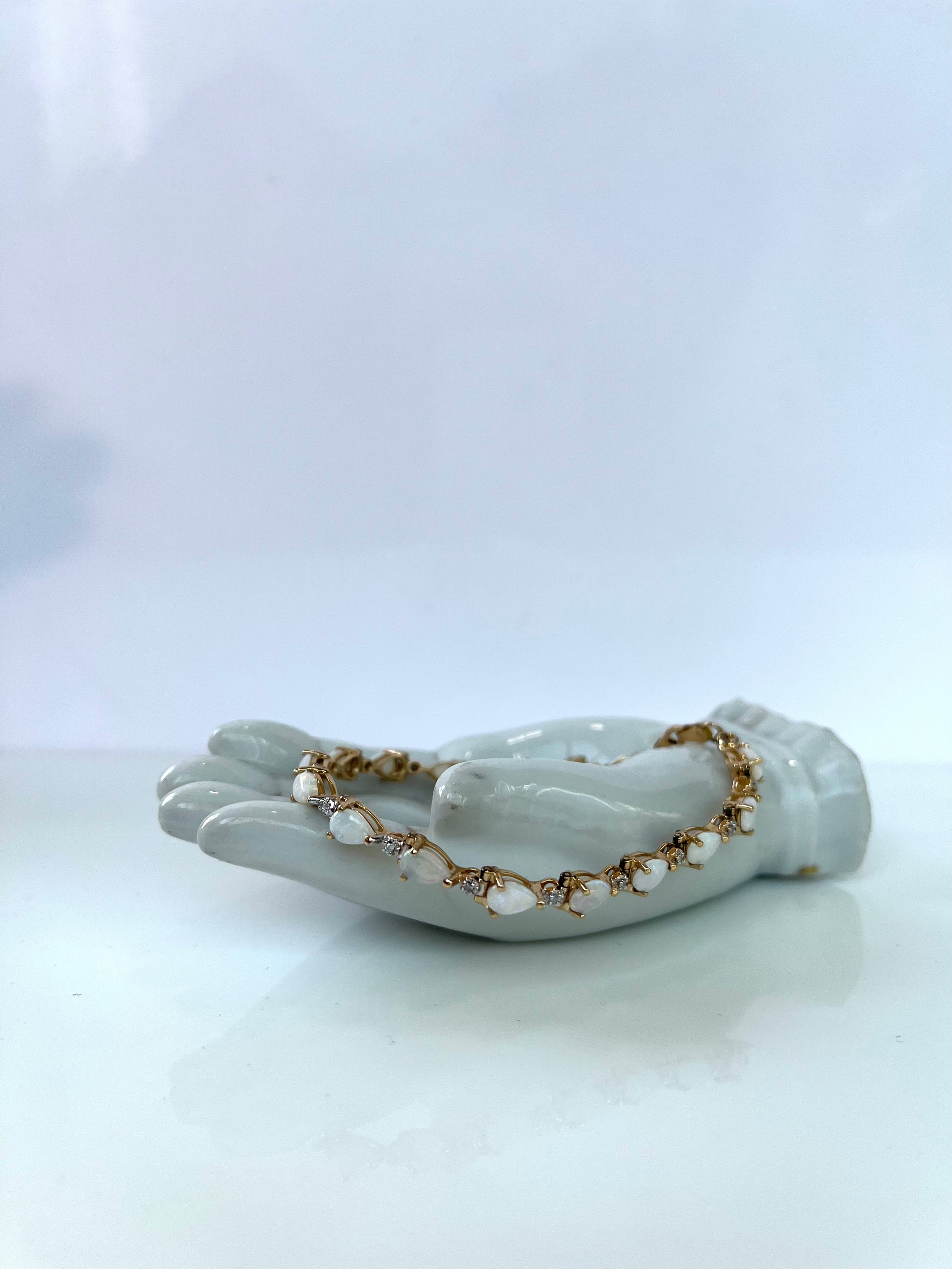 14k Yellow Gold Opal & Diamond Bracelet