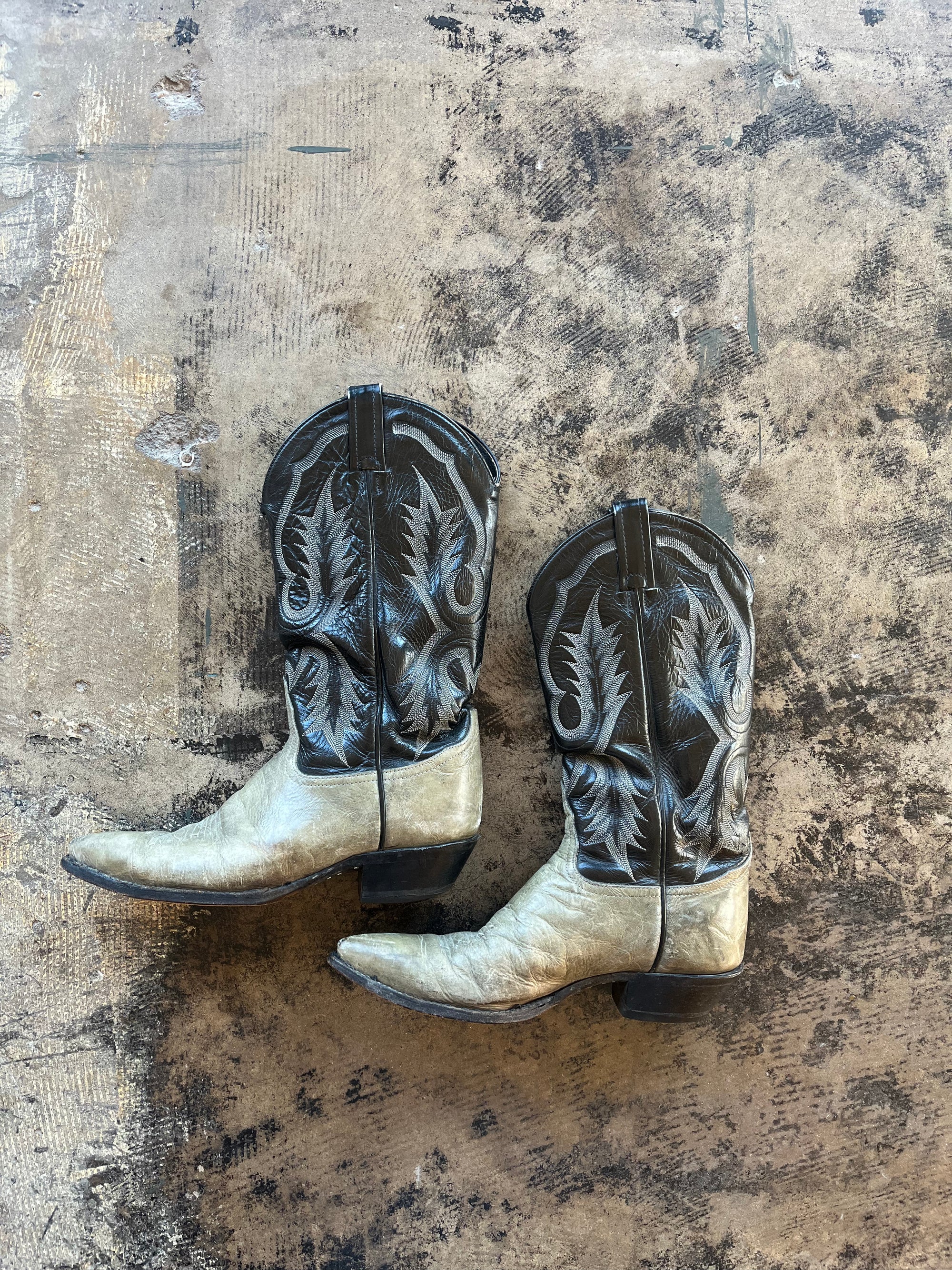 Tony Lama Gray and Black Leather Cowboy Boots