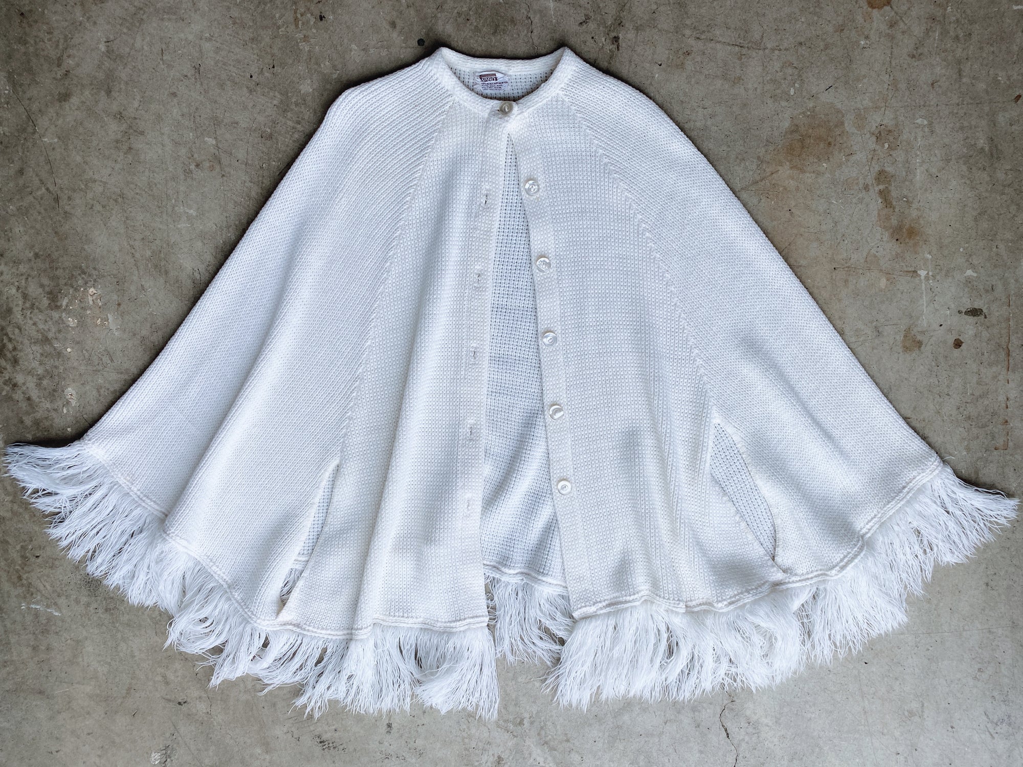 Vintage Cream Knit Cape