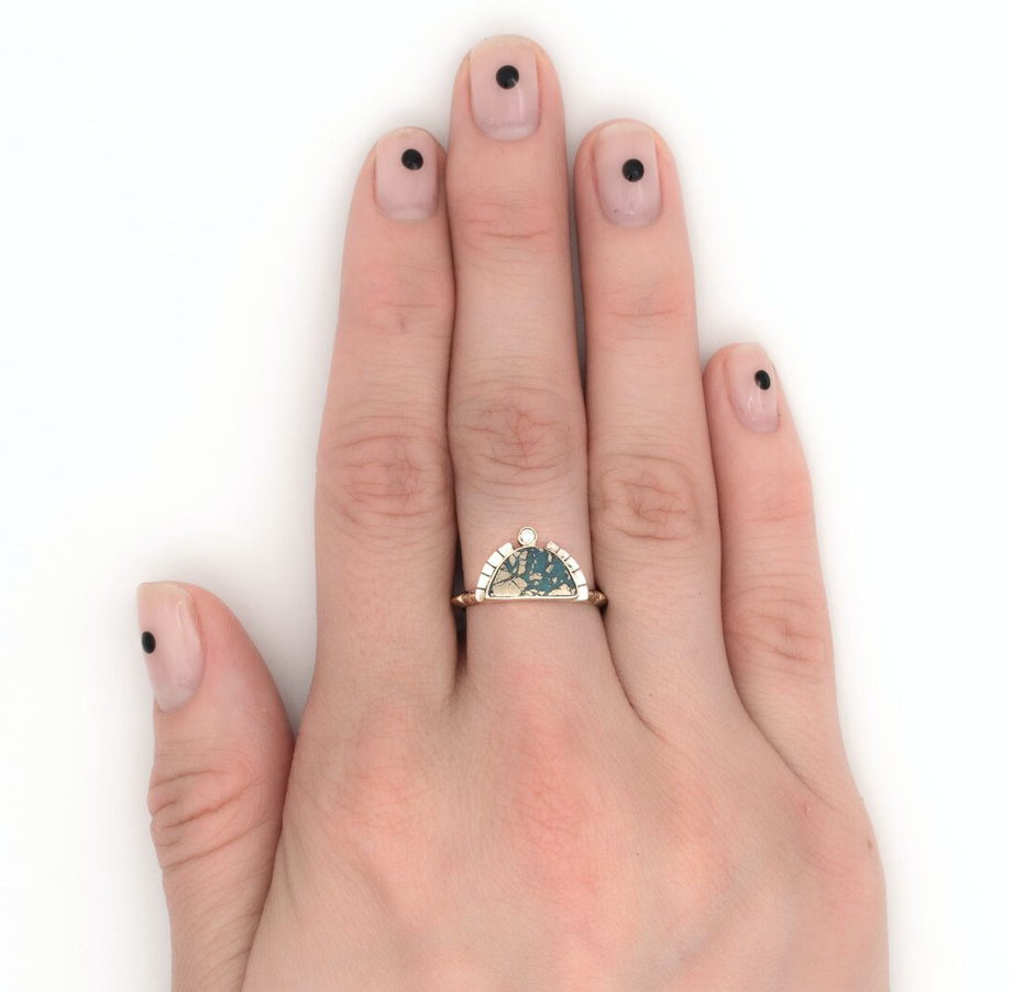 Rising Sol Ring Colina Stone