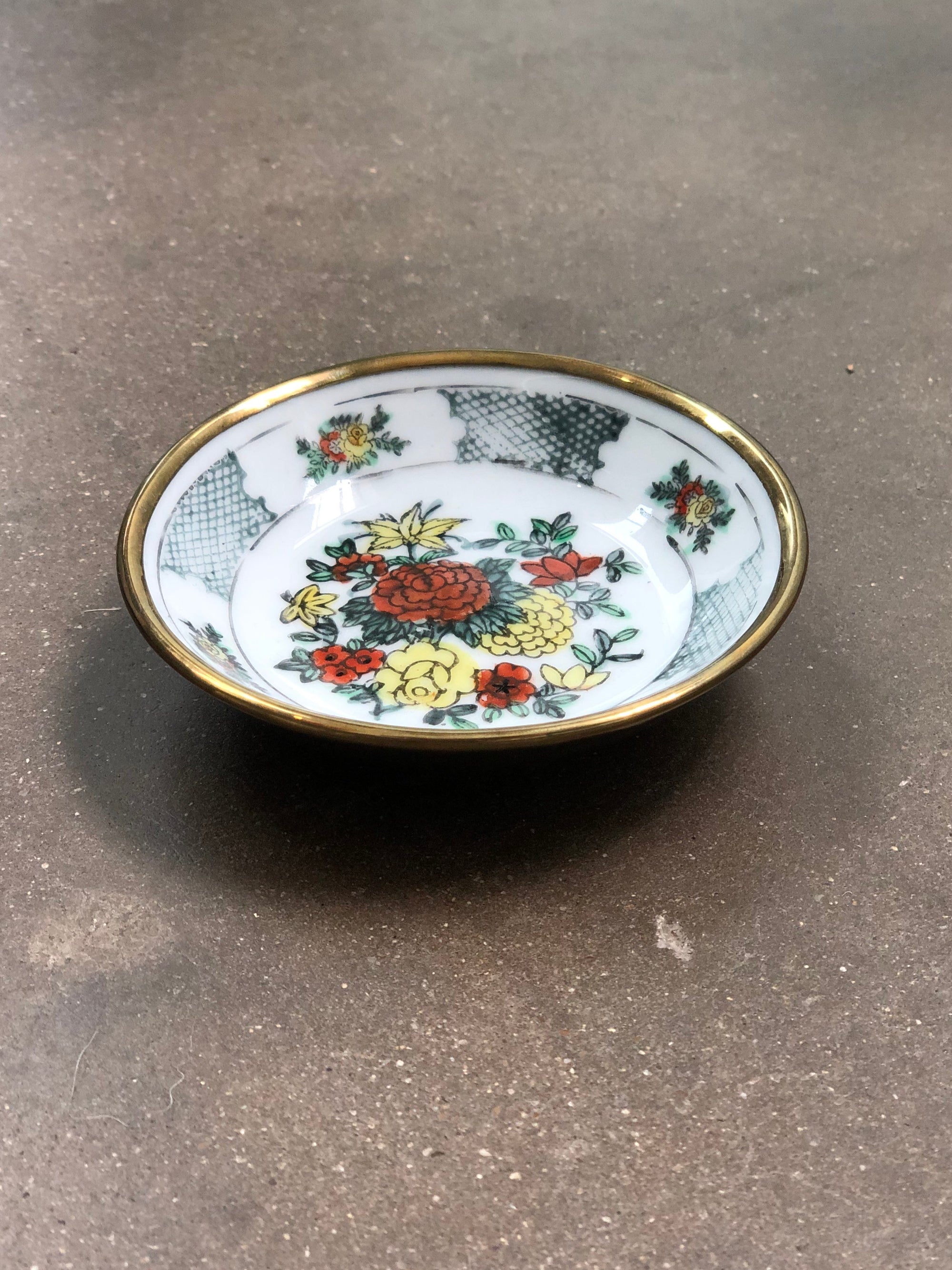 Vintage Round Floral Catch-All Dish