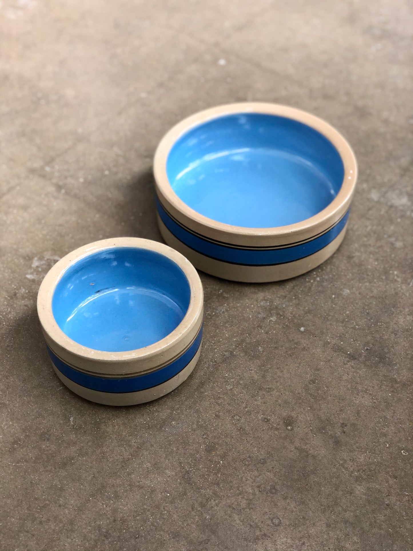 Vintage Beige Bowls With Blue Stripe